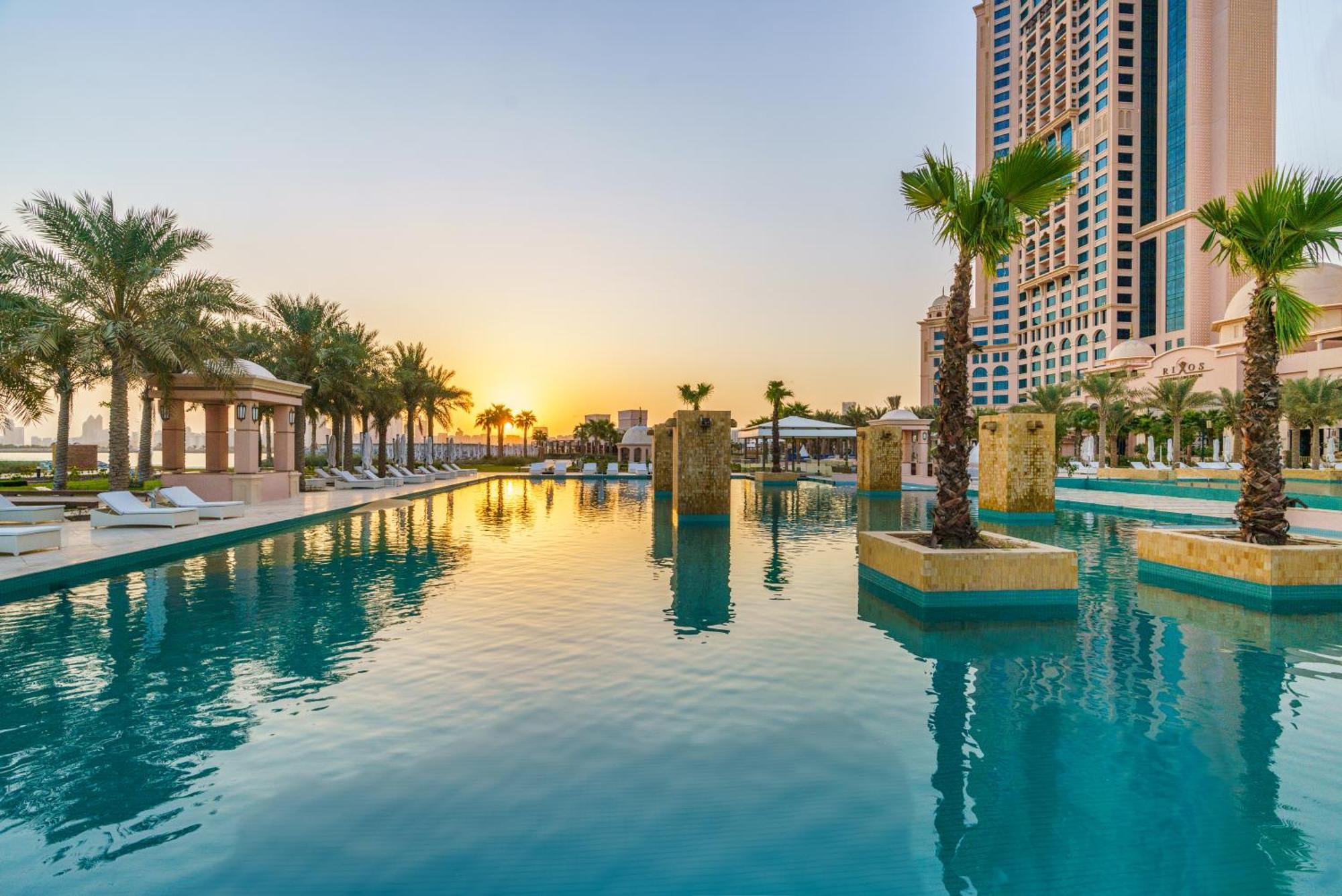 Rixos Marina Abu Dhabi Hotel Exterior photo